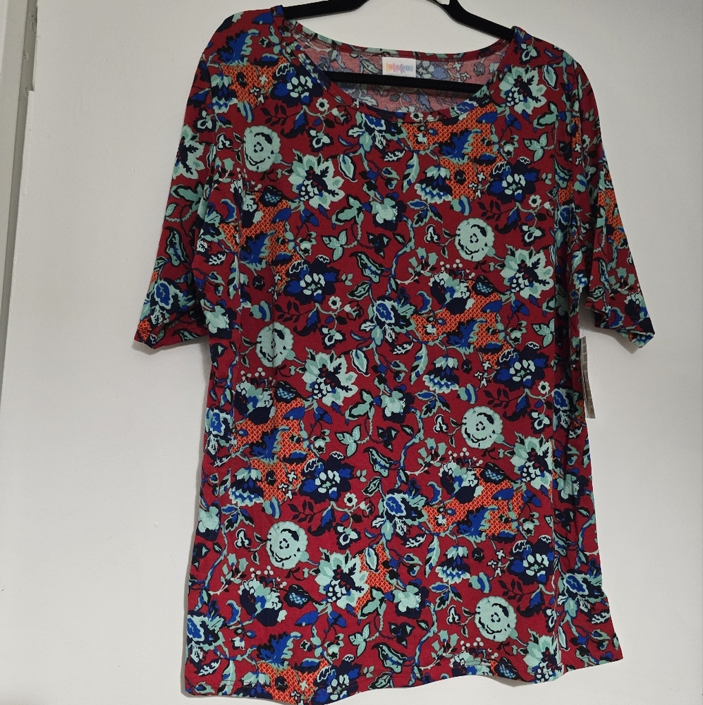 LuLaRoe Relaxed Red and Blue 3/4 Sleeve Tunic